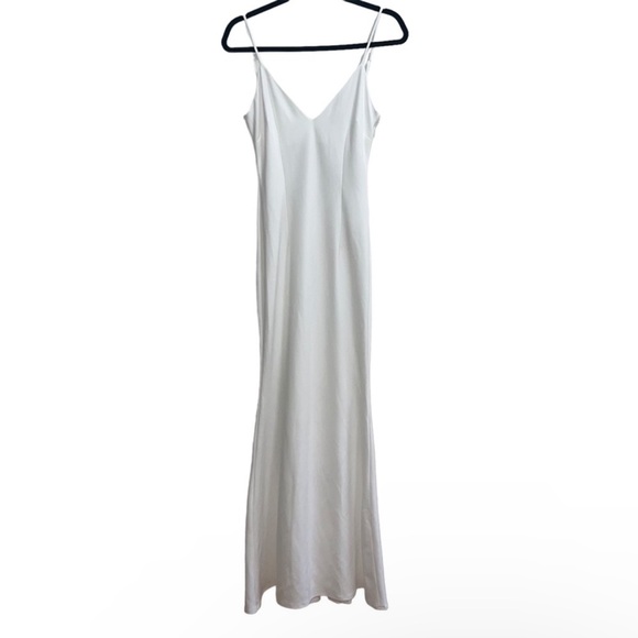 NEW NWT Katie May Bambi Open Back Gown In Ivory - Picture 3 of 11